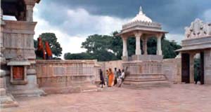 Temples  In  Pali