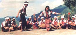 Chai  Lam  Dance